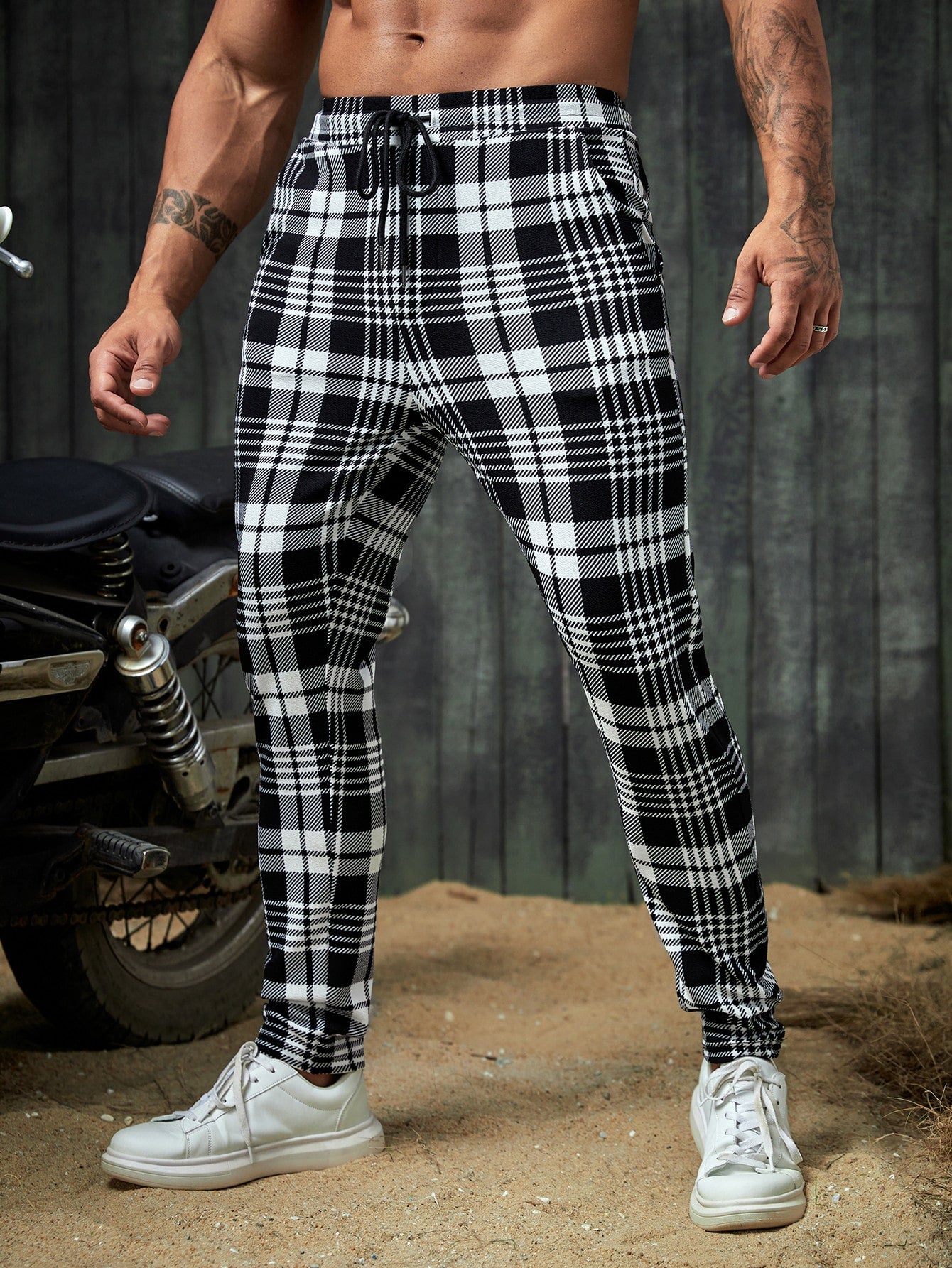 Manfinity Homme Men Plaid Print Drawstring Waist Pants Tapered Long Slacks Colorful Going Out