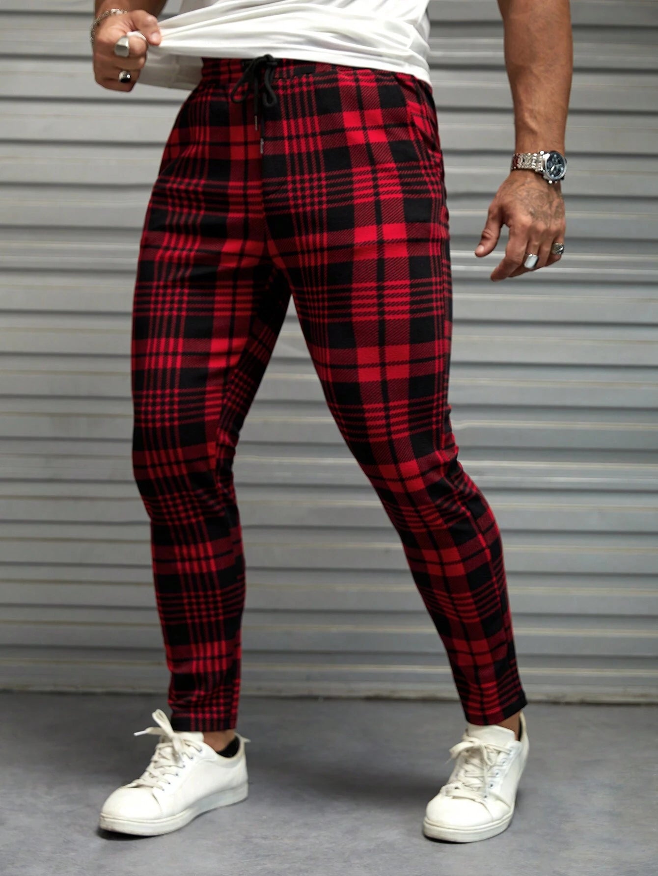 Manfinity Homme Men Plaid Print Drawstring Waist Pants Tapered Long Slacks Colorful Going Out