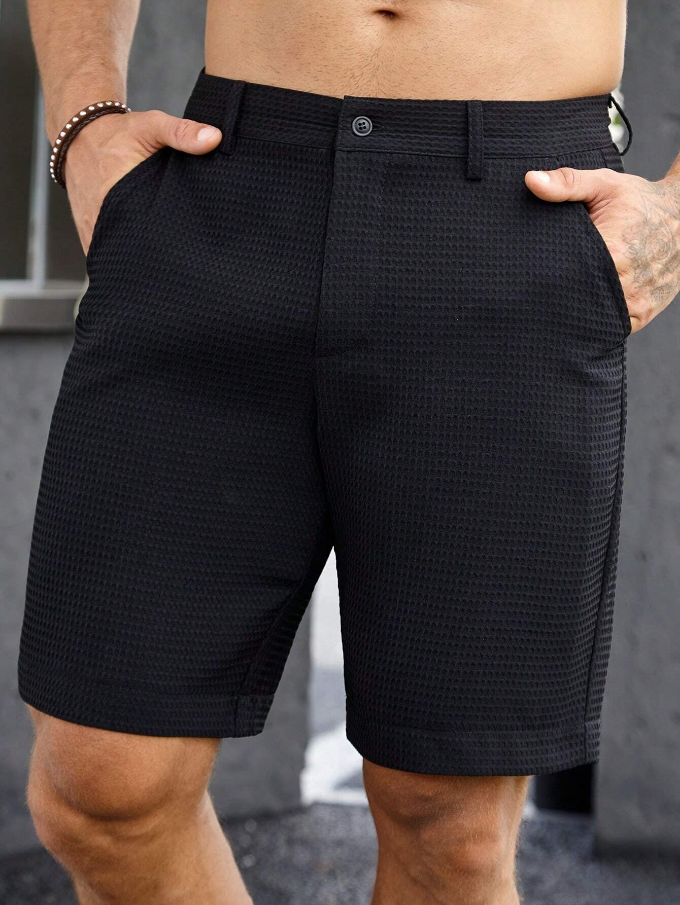 Manfinity Mode Men Slant Pocket Bermuda Shorts