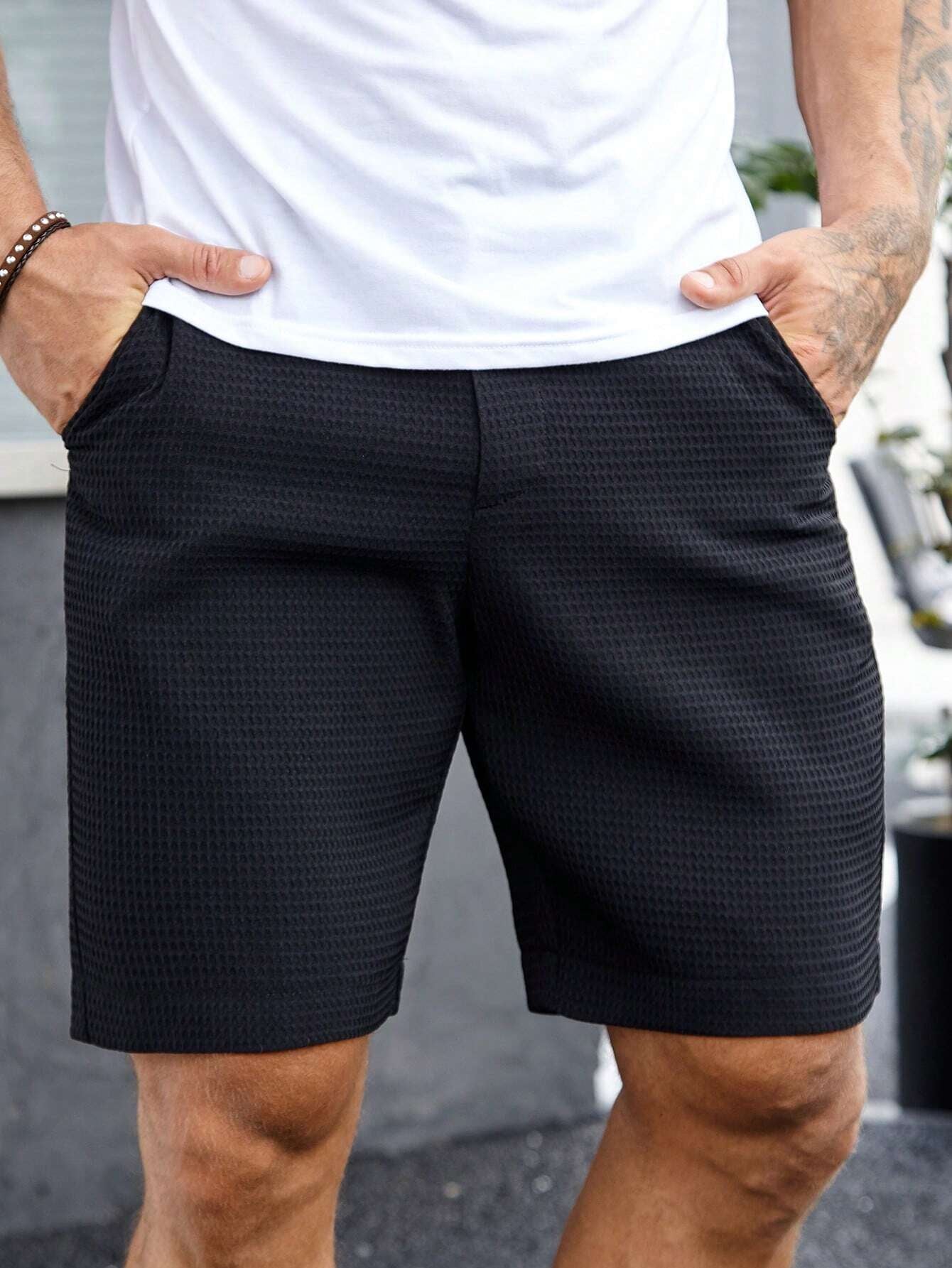 Manfinity Mode Men Slant Pocket Bermuda Shorts